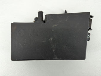 compare product 2017 Lincoln Mkc Fusebox Fuse Box Panel Relay Module P/N:AV6T-14A067-AD Fits OEM Used Auto Parts
