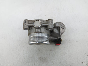 2015-2019 Lincoln Mkc Throttle Body P/N:DS7E-9F991-BB Fits Fits 2014 2015 2016 2017 2018 2019 2020 2021 2022 OEM Used Auto Parts