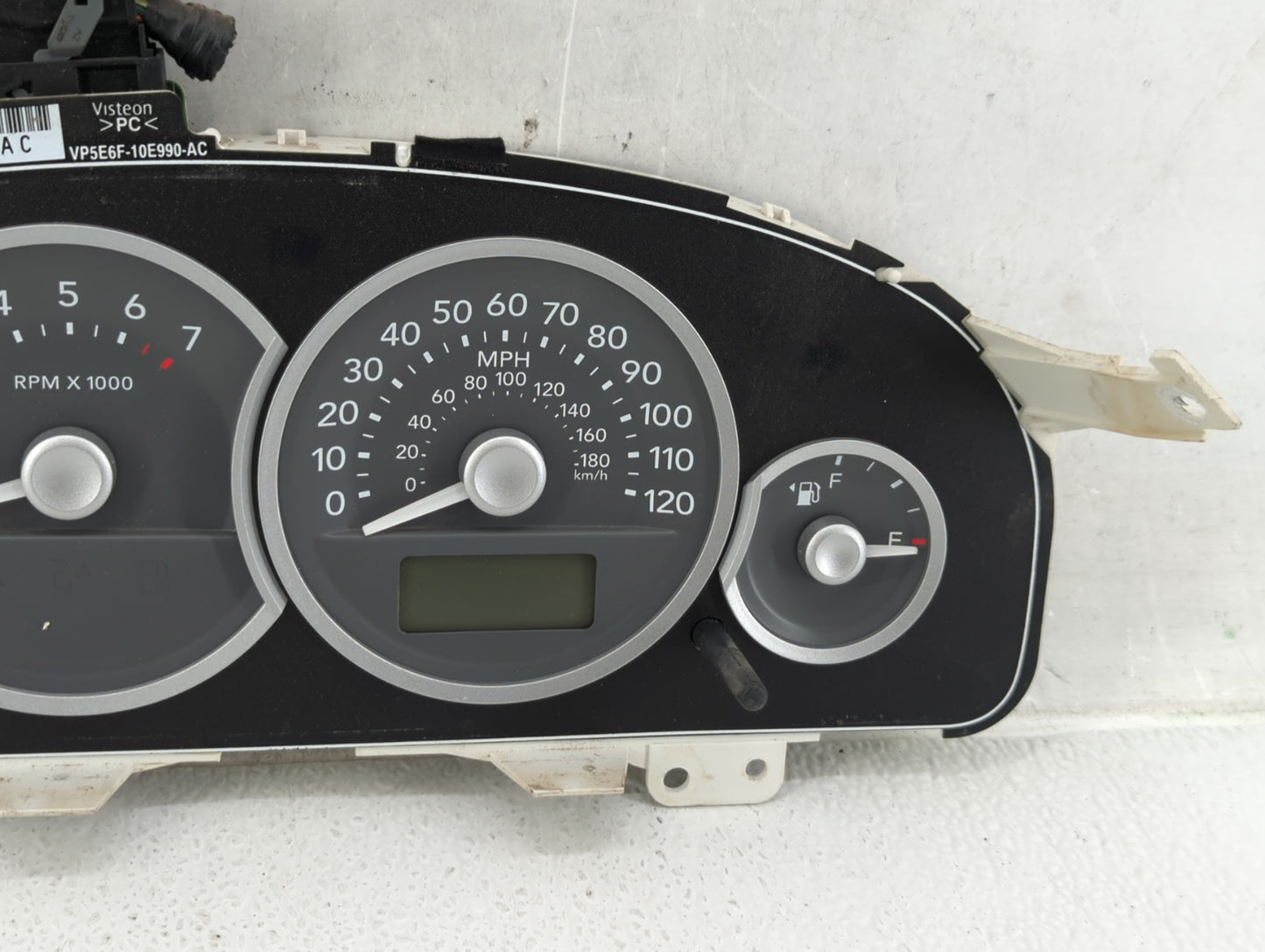 2017 Lincoln Mkc Instrument Cluster Speedometer Gauges P/N:5E0T-10849-AH Fits OEM Used Auto Parts - Oemusedautoparts1.com