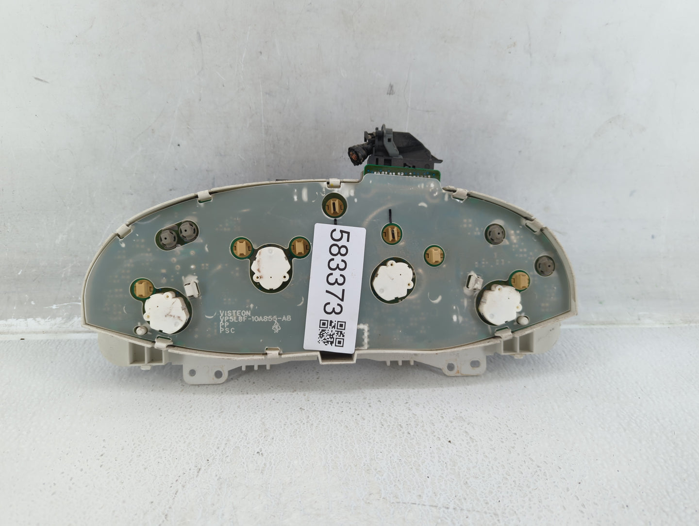 2017 Lincoln Mkc Instrument Cluster Speedometer Gauges P/N:5E0T-10849-AH Fits OEM Used Auto Parts - Oemusedautoparts1.com