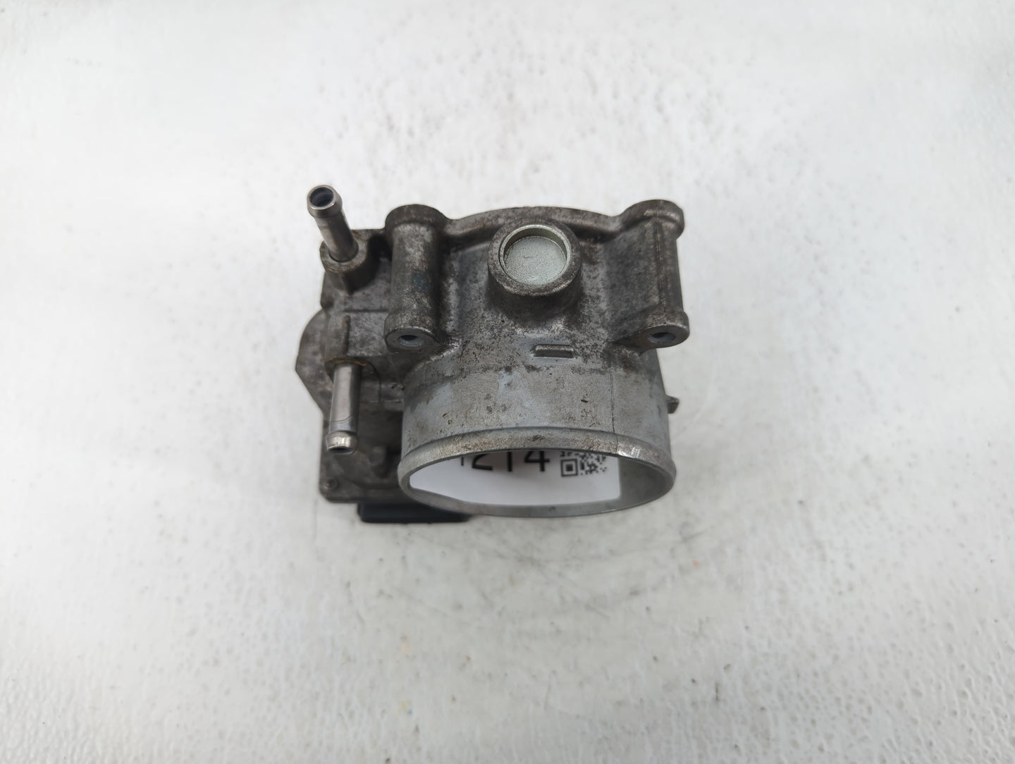 2015-2019 Lincoln Mkc Throttle Body P/N:22030-31060 Fits Fits 2014 2015 2016 2017 2018 2019 2020 2021 2022 OEM Used Auto Par