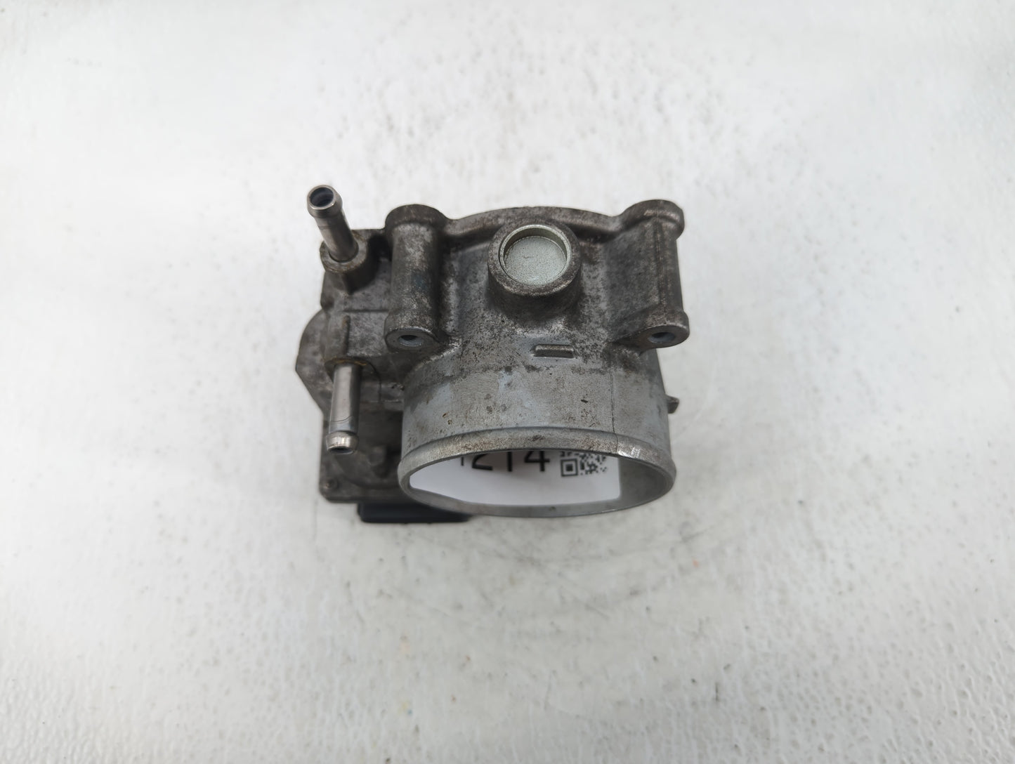 2015-2019 Lincoln Mkc Throttle Body P/N:22030-31060 Fits Fits 2014 2015 2016 2017 2018 2019 2020 2021 2022 OEM Used Auto Par