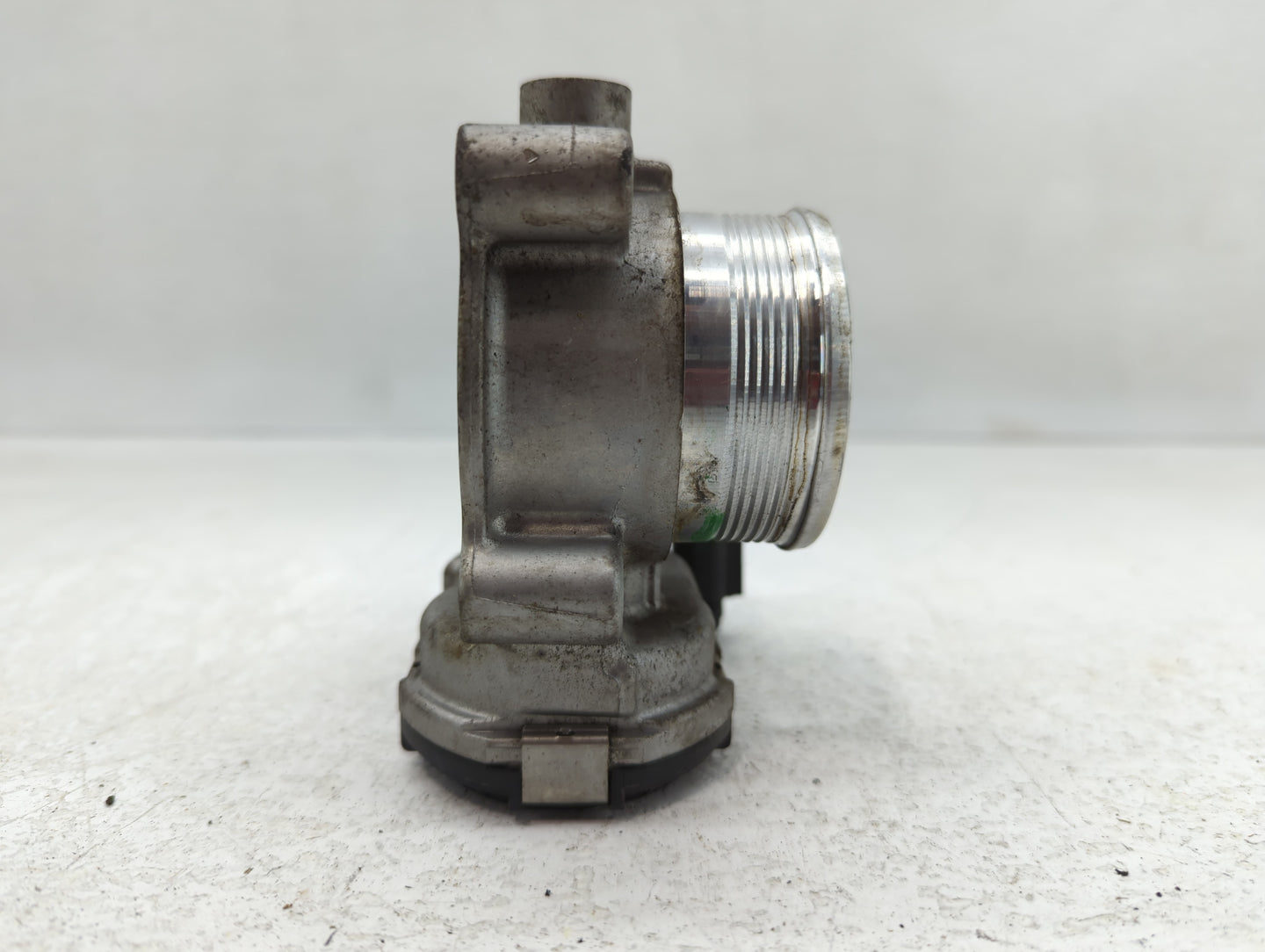 2015-2019 Lincoln Mkc Throttle Body P/N:DS7E -9F991-BB Fits Fits 2014 2015 2016 2017 2018 2019 2020 2021 2022 OEM Used Auto 