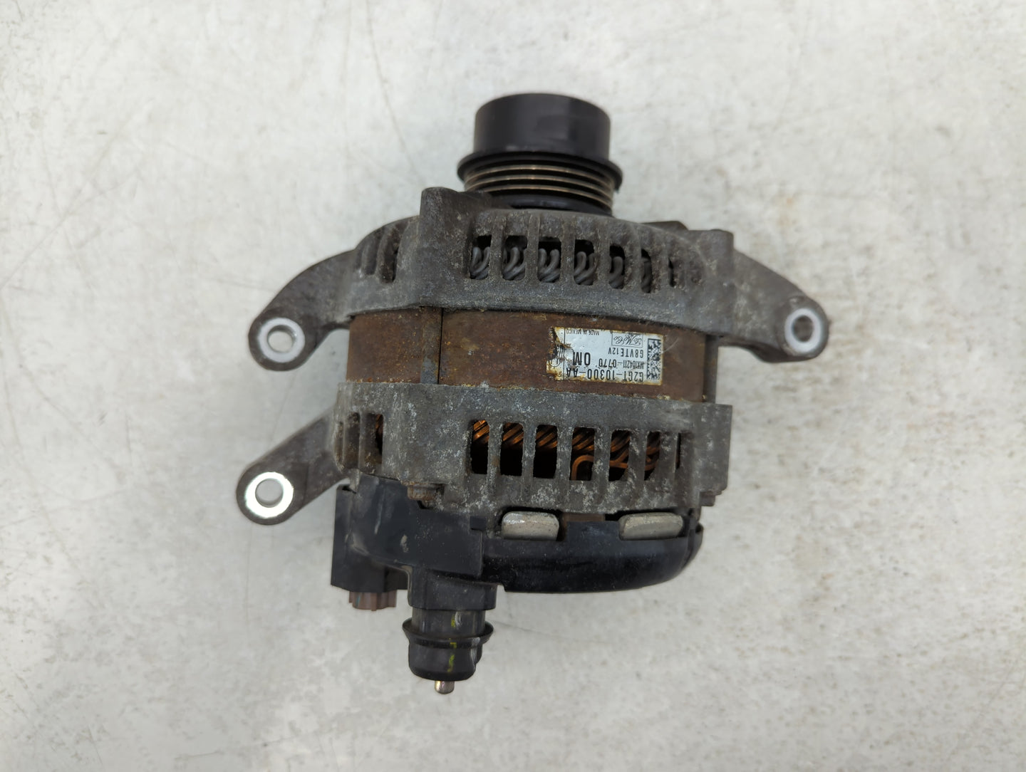 2015-2019 Lincoln Mkc Alternator Replacement Generator Charging Assembly Engine OEM P/N:G2GT-10300-AA Fits OEM Used Auto Par