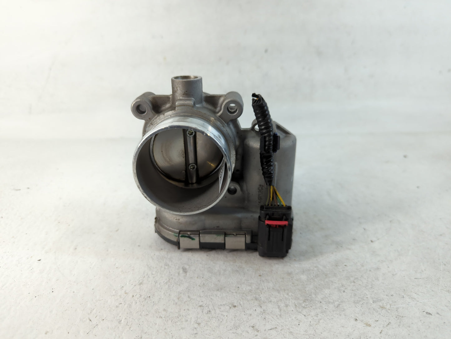 2015-2019 Lincoln Mkc Throttle Body P/N:DS7E-9F991-BB Fits Fits 2014 2015 2016 2017 2018 2019 2020 2021 2022 OEM Used Auto P