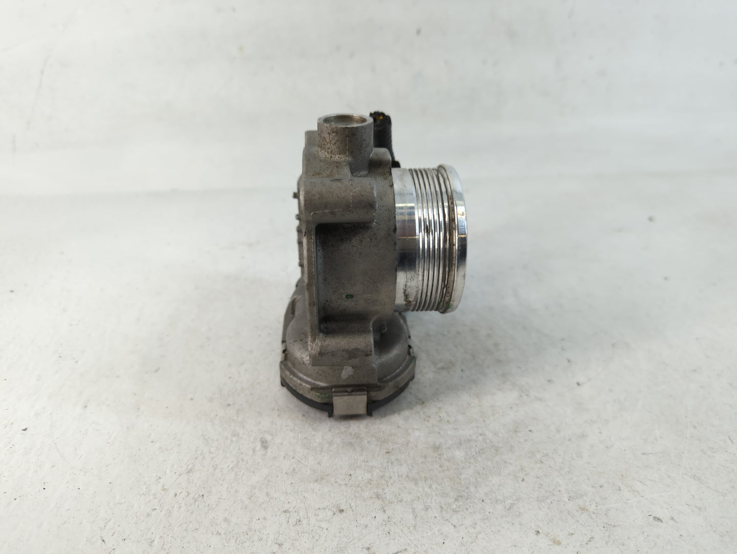 2015-2019 Lincoln Mkc Throttle Body P/N:DS7E-9F991-BB Fits Fits 2014 2015 2016 2017 2018 2019 2020 2021 2022 OEM Used Auto P