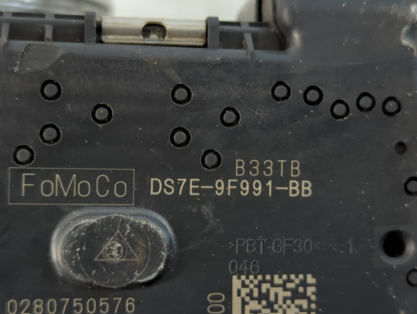 2015-2019 Lincoln Mkc Throttle Body P/N:DS7E-9F991-BB Fits Fits 2014 2015 2016 2017 2018 2019 2020 2021 2022 OEM Used Auto P