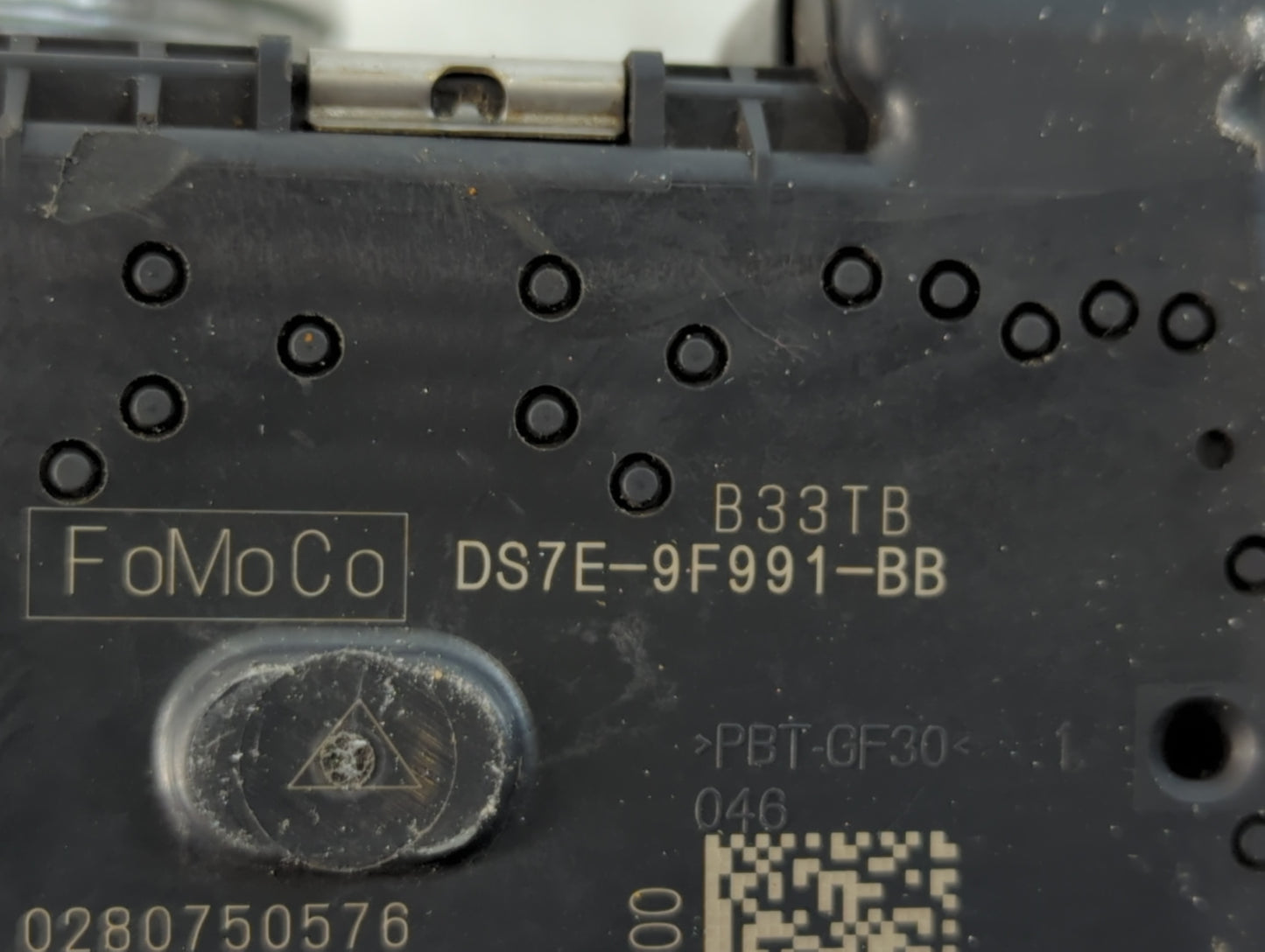 2015-2019 Lincoln Mkc Throttle Body P/N:DS7E-9F991-BB Fits Fits 2014 2015 2016 2017 2018 2019 2020 2021 2022 OEM Used Auto P