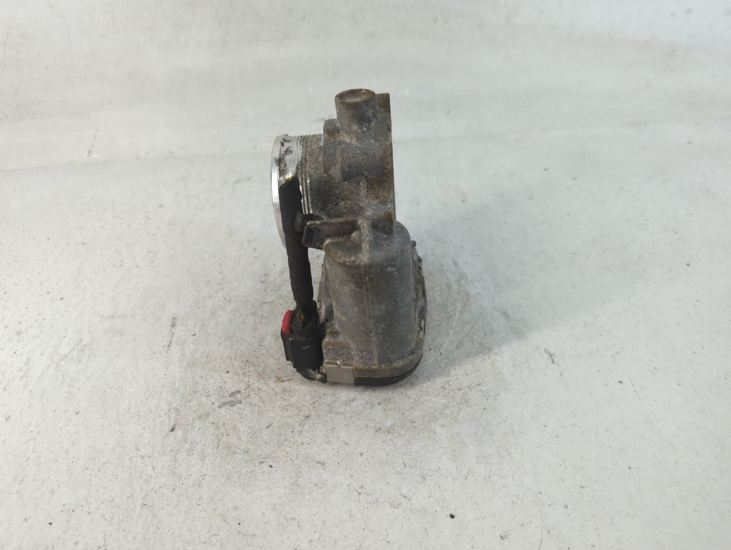 2015-2019 Lincoln Mkc Throttle Body P/N:DS7E-9F991-BB Fits Fits 2014 2015 2016 2017 2018 2019 2020 2021 2022 OEM Used Auto P