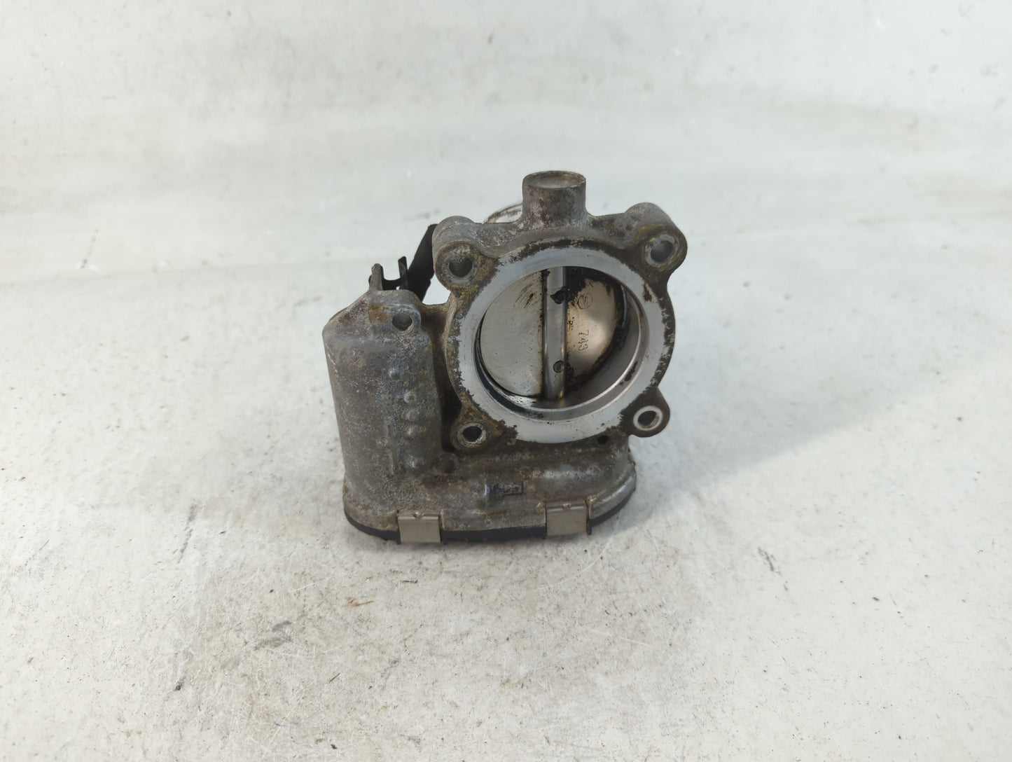 2015-2019 Lincoln Mkc Throttle Body P/N:DS7E-9F991-BB Fits Fits 2014 2015 2016 2017 2018 2019 2020 2021 2022 OEM Used Auto P