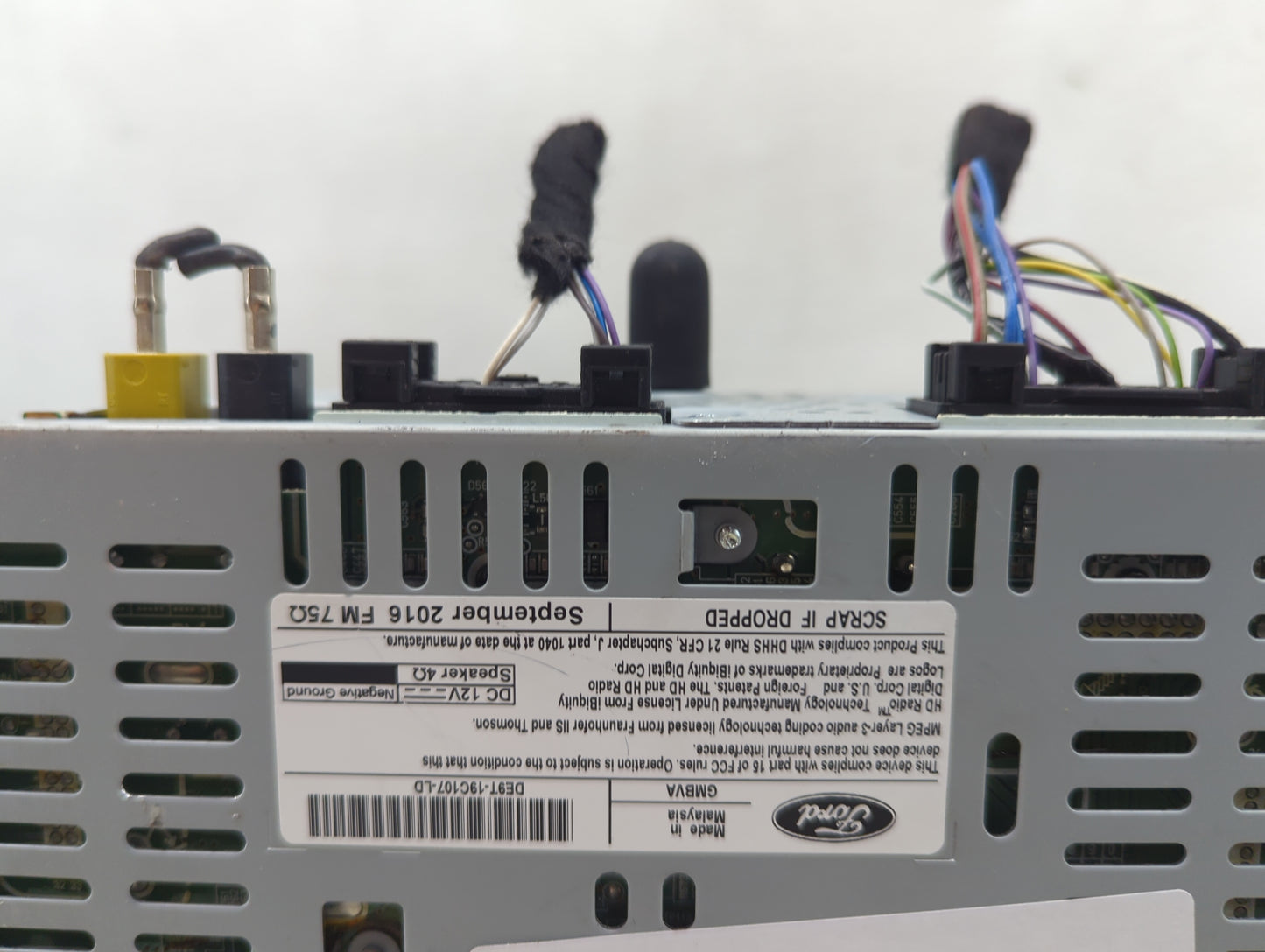 2017-2019 Lincoln Mkt Radio AM FM Cd Player Receiver Replacement P/N:DE9T-19C107-LD Fits Fits 2017 2018 2019 OEM Used Auto P