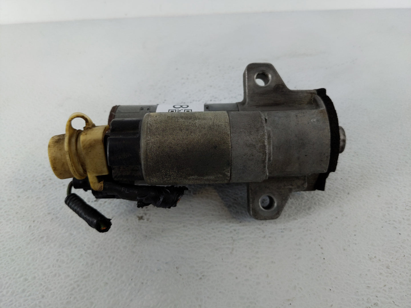 2016-2018 Lincoln Mkx Car Starter Motor Solenoid OEM P/N:F2GT-11000-AA Fits Fits 2015 2016 2017 2018 2019 2020 OEM Used Auto