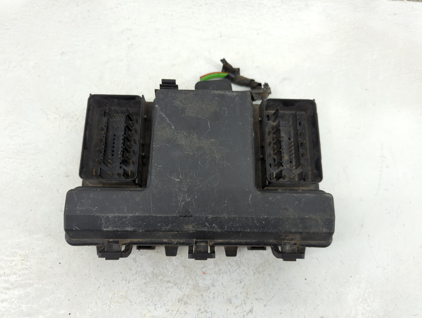 2016-2017 Lincoln Mkx Fusebox Fuse Box Panel Relay Module P/N:G2GT14A075AA Fits Fits 2015 2016 2017 2018 OEM Used Auto Parts