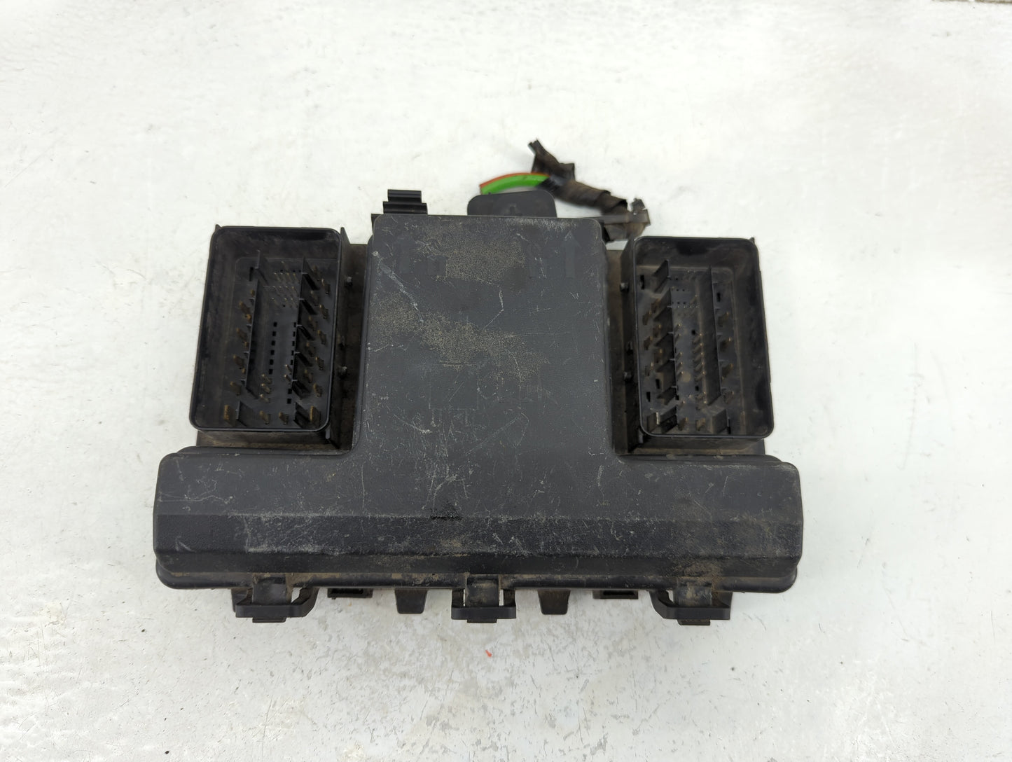 2016-2017 Lincoln Mkx Fusebox Fuse Box Panel Relay Module P/N:G2GT14A075AA Fits Fits 2015 2016 2017 2018 OEM Used Auto Parts