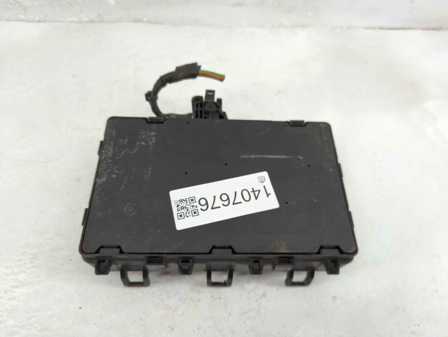 2016-2017 Lincoln Mkx Fusebox Fuse Box Panel Relay Module P/N:G2GT14A075AA Fits Fits 2015 2016 2017 2018 OEM Used Auto Parts