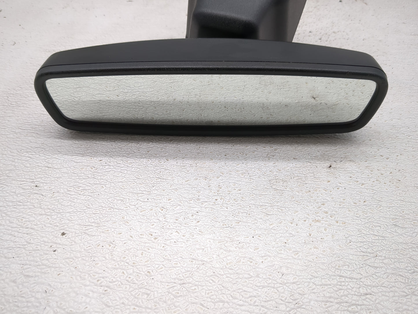 2016-2018 Lincoln Mkx Interior Rear View Mirror Replacement OEM Fits Fits 2016 2017 2018 OEM Used Auto Parts - Oemusedautopa