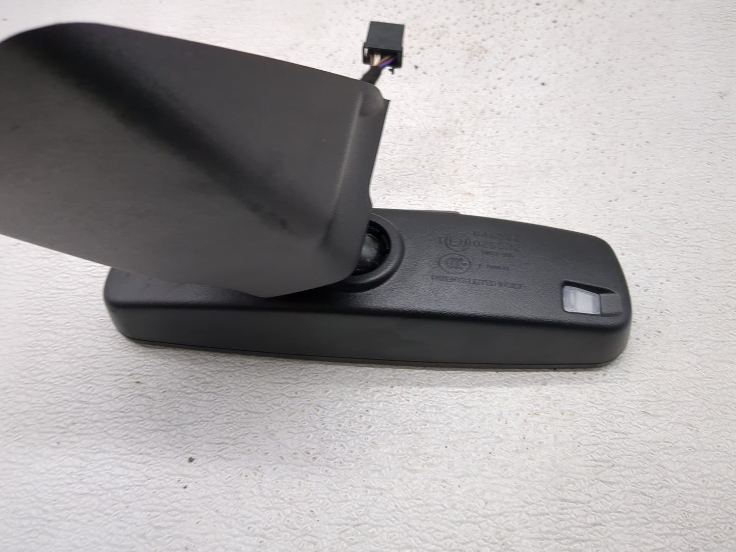 2016-2018 Lincoln Mkx Interior Rear View Mirror Replacement OEM Fits Fits 2016 2017 2018 OEM Used Auto Parts - Oemusedautopa