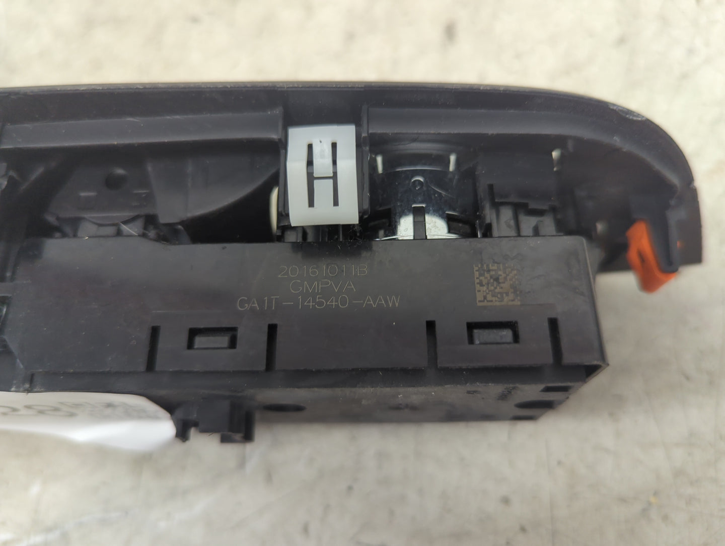 2016-2018 Lincoln Mkx Master Power Window Switch Replacement Driver Side Left P/N:GA1T-14540-AAW Fits OEM Used Auto Parts - 