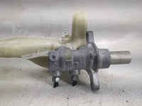 2016-2018 Lincoln Mkx Brake Master Cylinder 1497766 - Oemusedautoparts1.com