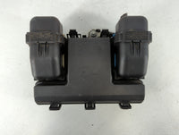 2016-2017 Lincoln Mkx Fusebox Fuse Box Panel Relay Module P/N:G2GT14A067BC-01 Fits Fits 2015 2016 2017 2018 OEM Used Auto Pa