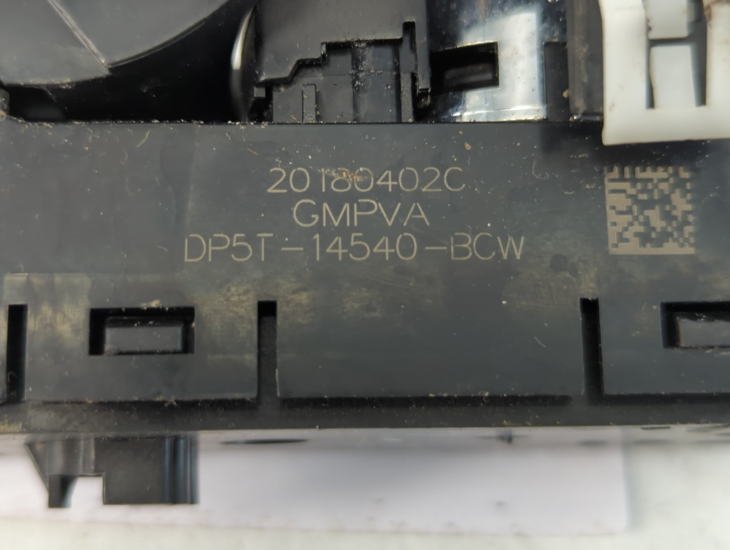 2013-2020 Lincoln Mkz Master Power Window Switch Replacement Driver Side Left P/N:DP5T-14540-BCW Fits OEM Used Auto Parts - 