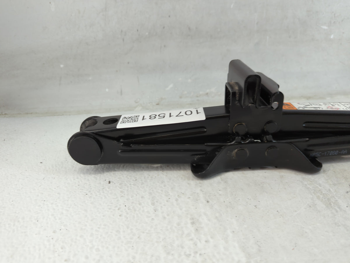 2017 Lincoln Mkz Spare Scissor Car Jack - Oemusedautoparts1.com