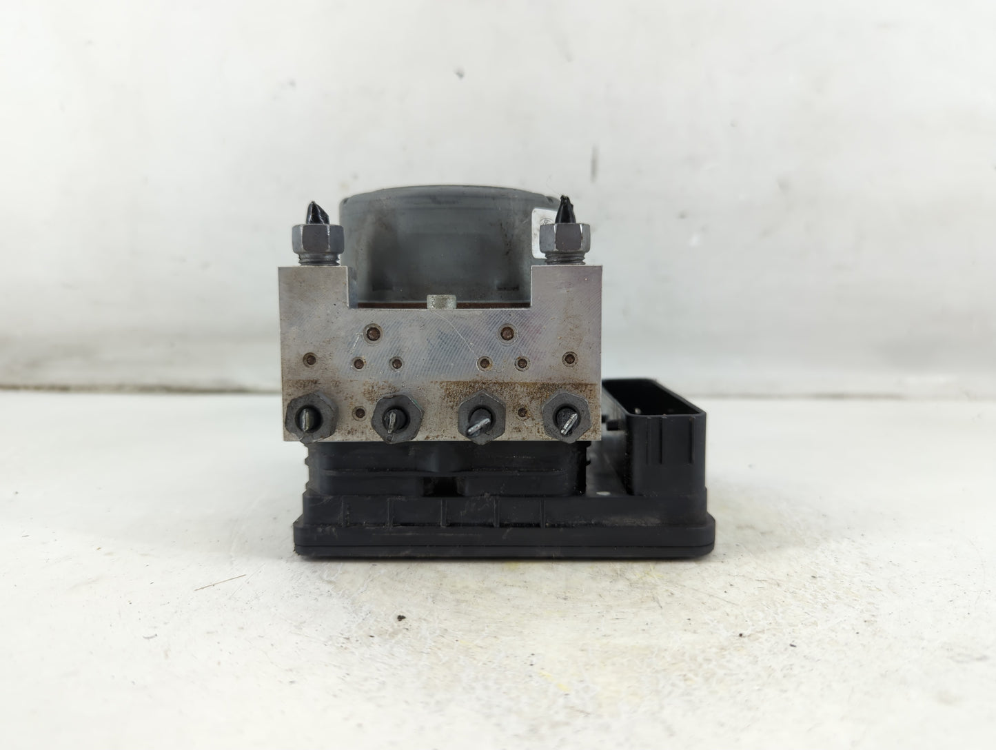 2017-2018 Lincoln Mkz ABS Pump Control Module Replacement P/N:HG9C-2B373-AF Fits Fits 2017 2018 OEM Used Auto Parts - Oemuse