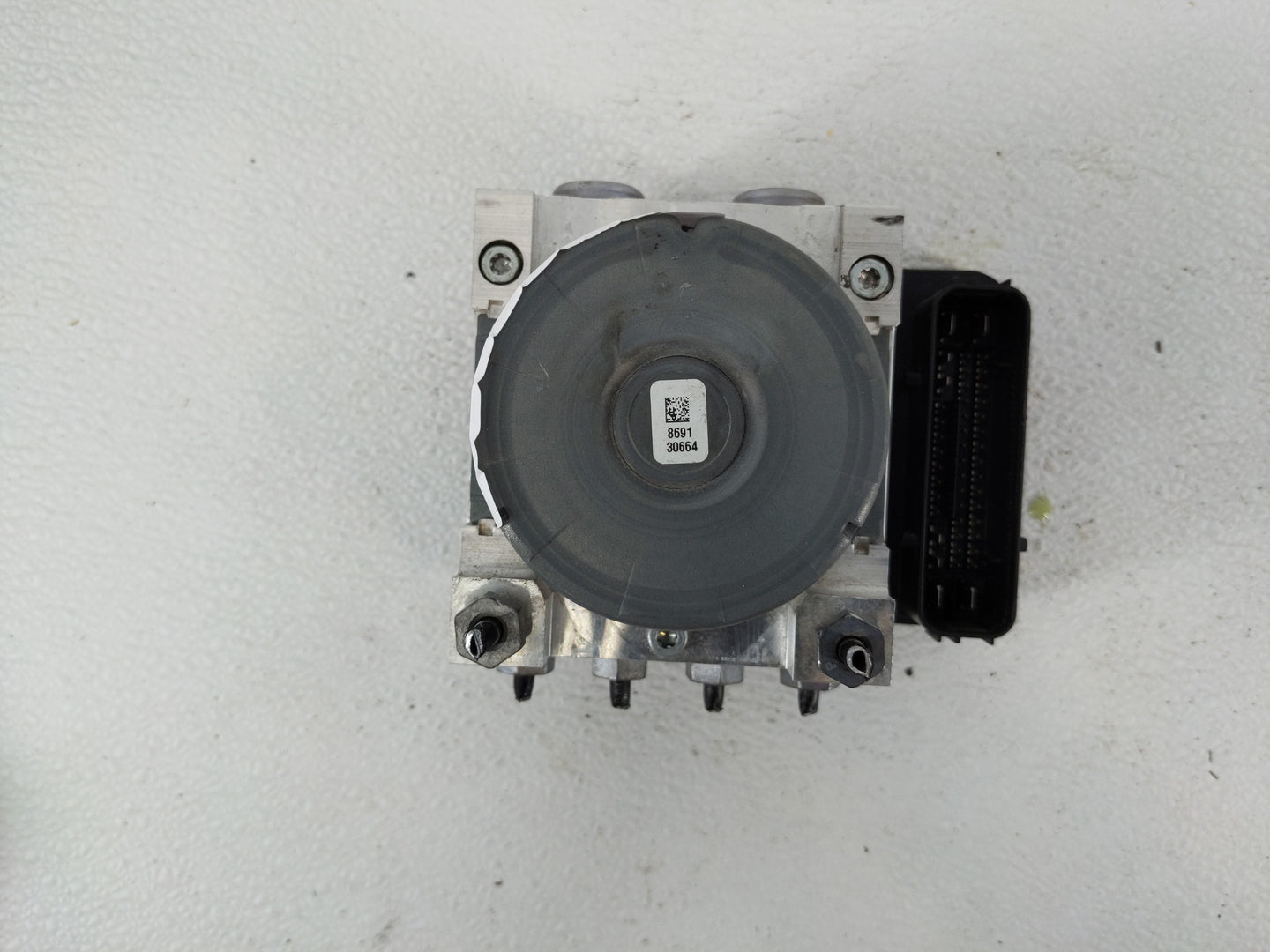 2018 Lincoln Mkz ABS Pump Control Module Replacement P/N:HG9C-2C555-AH Fits Fits 2017 OEM Used Auto Parts - Oemusedautoparts