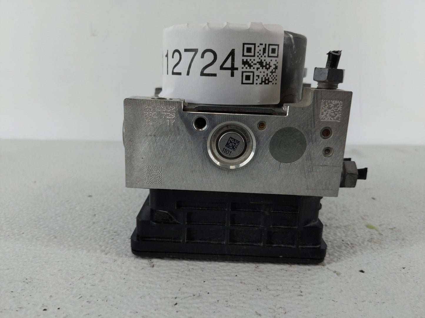 2018 Lincoln Mkz ABS Pump Control Module Replacement P/N:HG9C-2C555-AH Fits Fits 2017 OEM Used Auto Parts - Oemusedautoparts