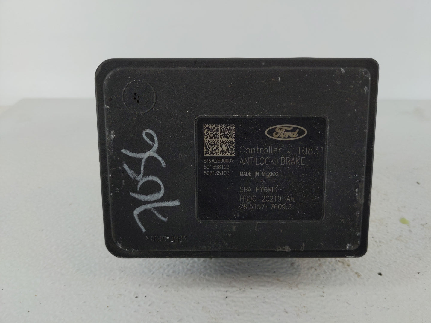 2018 Lincoln Mkz ABS Pump Control Module Replacement P/N:HG9C-2C555-AH Fits Fits 2017 OEM Used Auto Parts - Oemusedautoparts