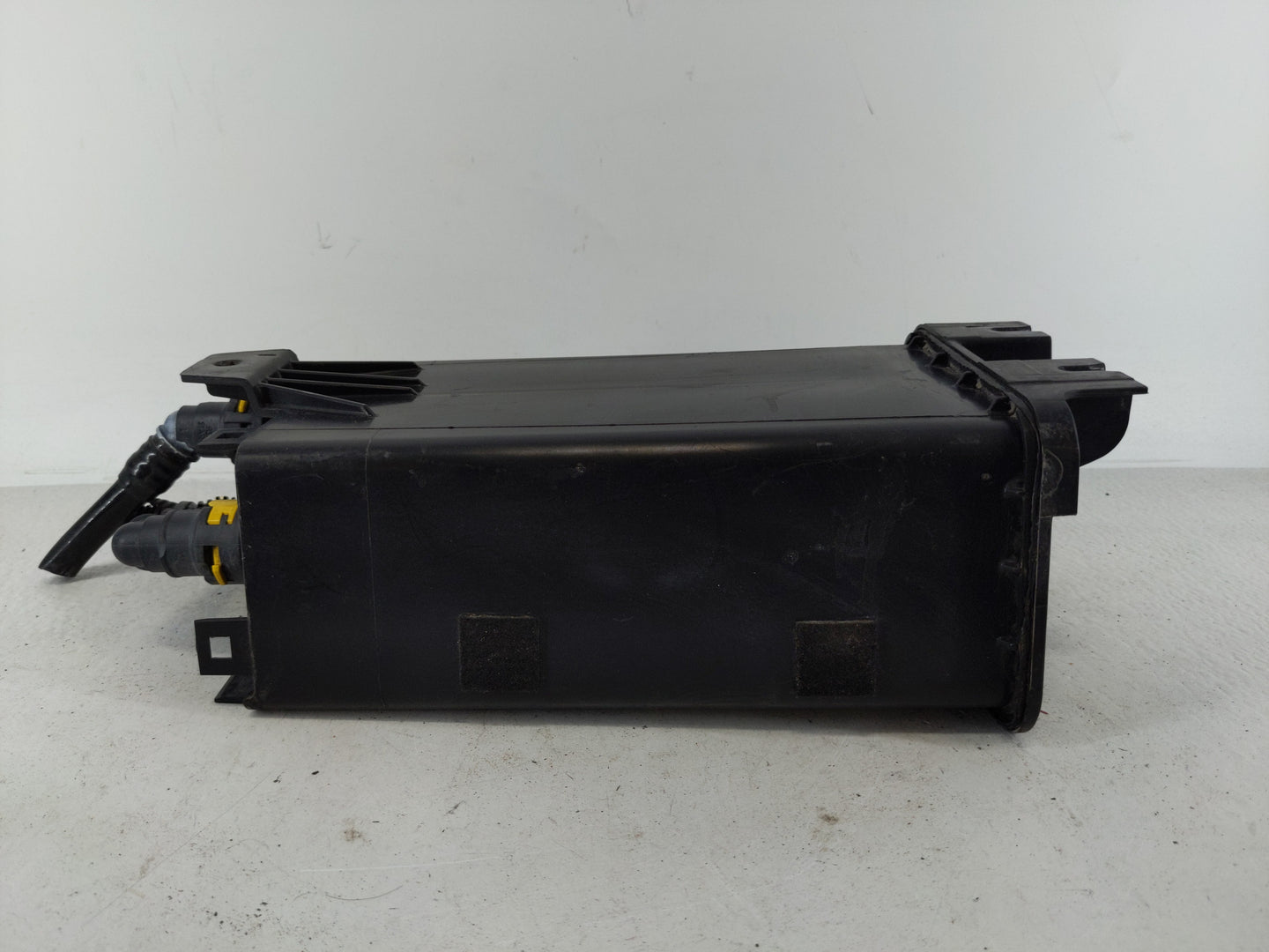 2017 Lincoln Mkz Fuel Vapor Charcoal Canister - Oemusedautoparts1.com