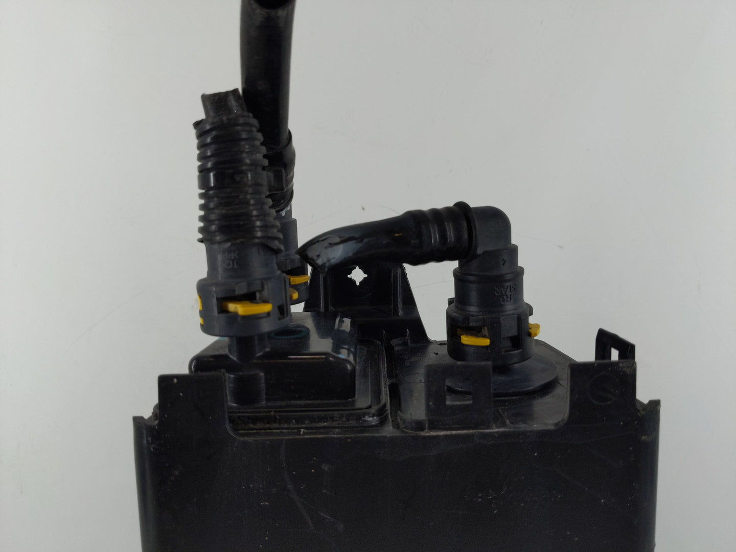 2017 Lincoln Mkz Fuel Vapor Charcoal Canister 1117204 - Oemusedautoparts1.com