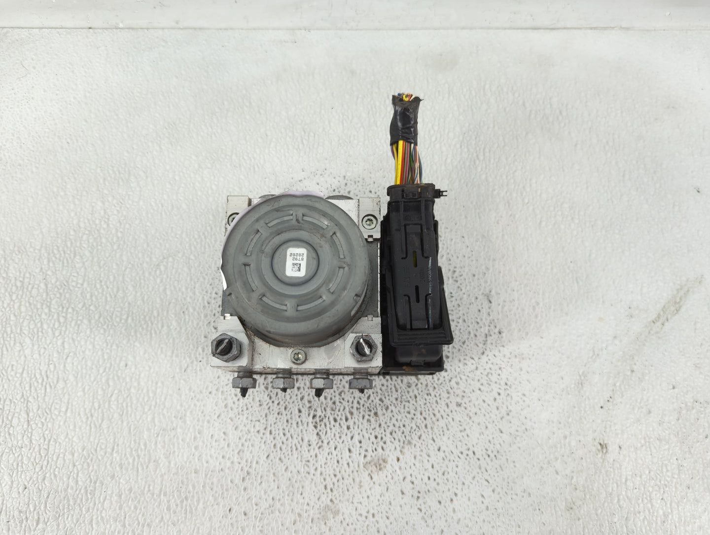 2017-2018 Lincoln Mkz ABS Pump Control Module Replacement P/N:HG9C-2B373-AG Fits Fits 2017 2018 OEM Used Auto Parts - Oemuse