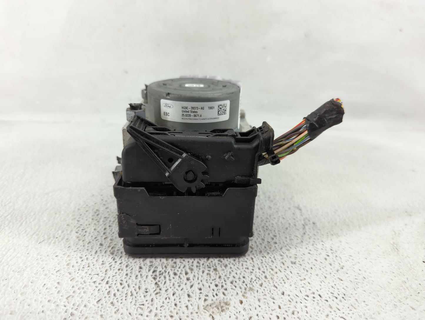 2017-2018 Lincoln Mkz ABS Pump Control Module Replacement P/N:HG9C-2B373-AG Fits Fits 2017 2018 OEM Used Auto Parts - Oemuse
