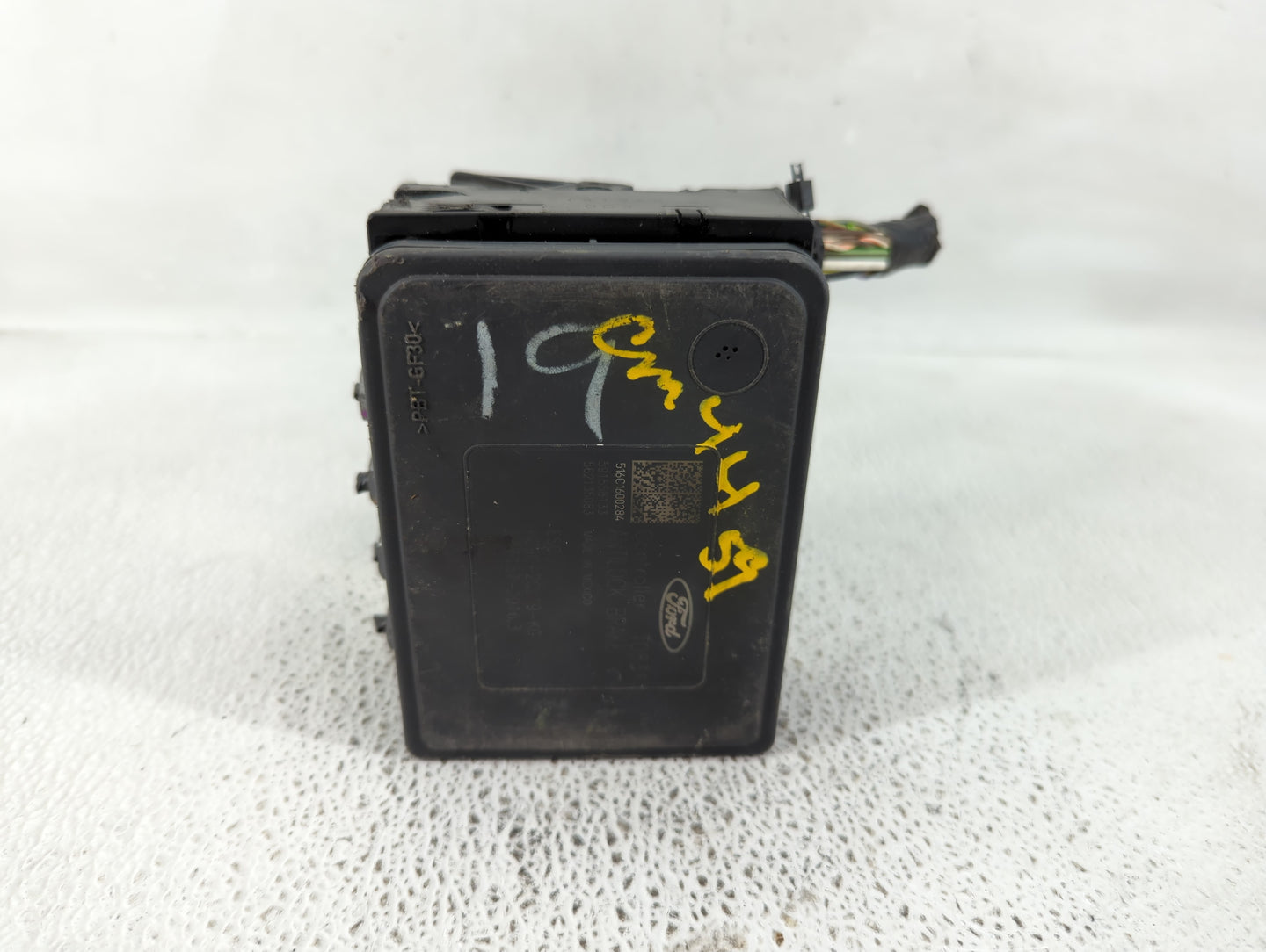 2017-2018 Lincoln Mkz ABS Pump Control Module Replacement P/N:HG9C-2B373-AG Fits Fits 2017 2018 OEM Used Auto Parts - Oemuse