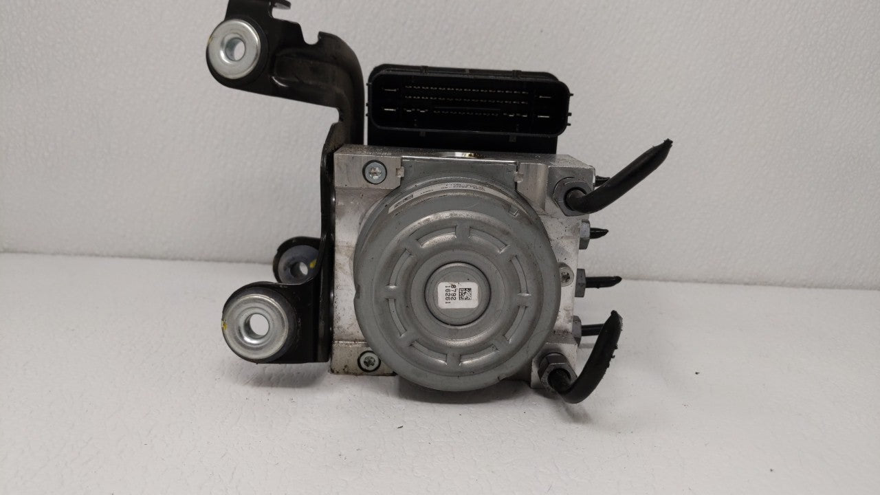 2017-2018 Lincoln Mkz ABS Pump Control Module Replacement P/N:HG9C-2B373-AH Fits Fits 2017 2018 OEM Used Auto Parts - Oemuse