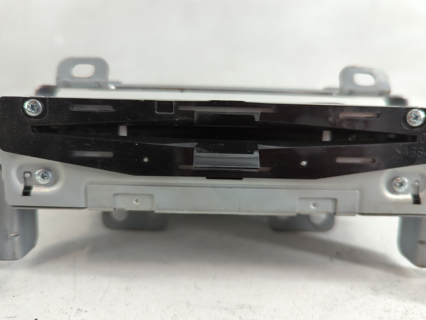 2017 Lincoln Mkz Radio AM FM Cd Player Receiver Replacement P/N:HP5T-18C830-AC Fits OEM Used Auto Parts - Oemusedautoparts1.