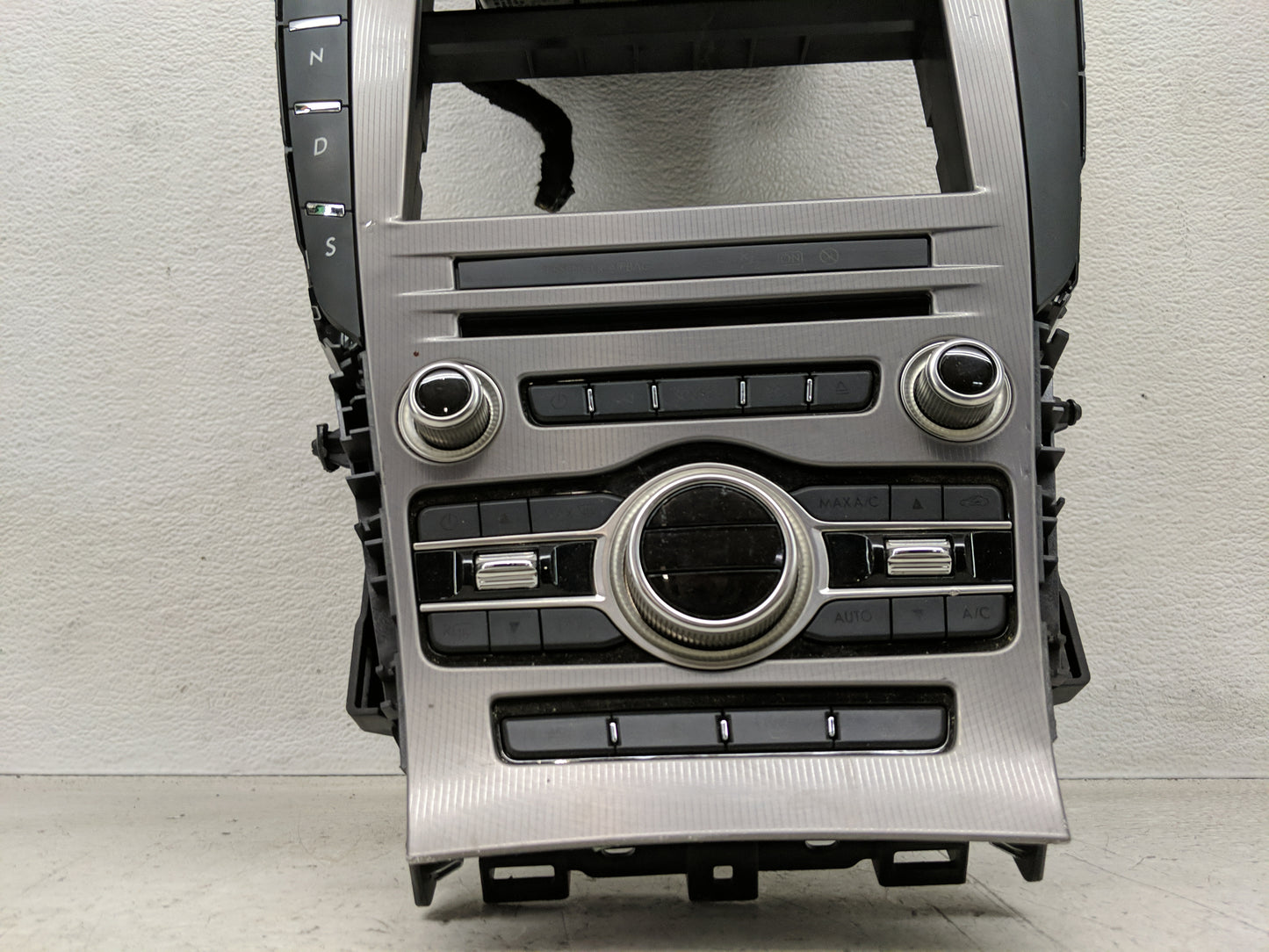 2017-2020 Lincoln Mkz Radio Control Panel - Oemusedautoparts1.com