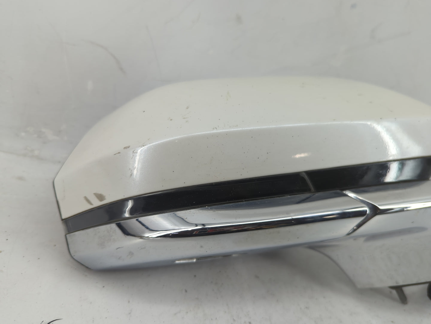 2017-2020 Lincoln Mkz Passenger Side View Mirror - Right Door Mirror OEM Used - Oemusedautoparts1.com