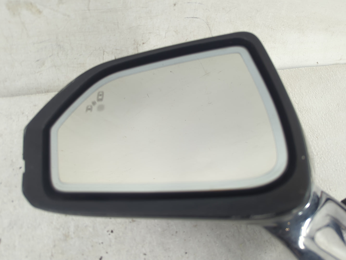 2017-2020 Lincoln Mkz Driver Side View Mirror - Left Door Mirror OEM Used - Oemusedautoparts1.com