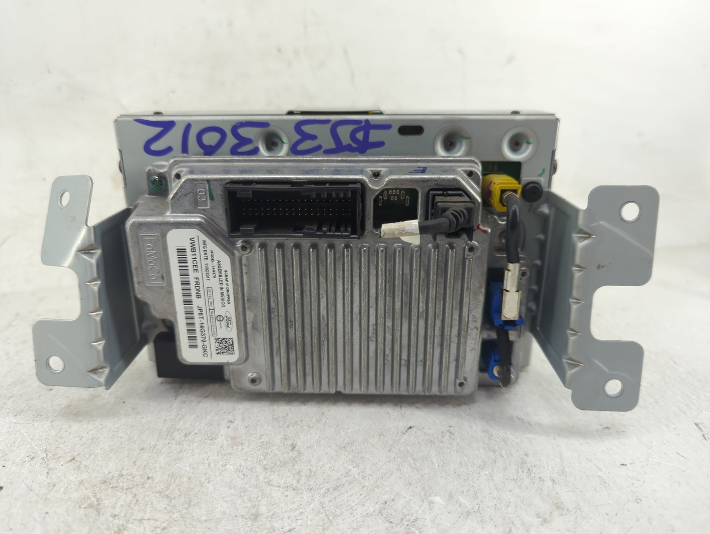 2017-2020 Lincoln Mkz Information Display Screen - Oemusedautoparts1.com