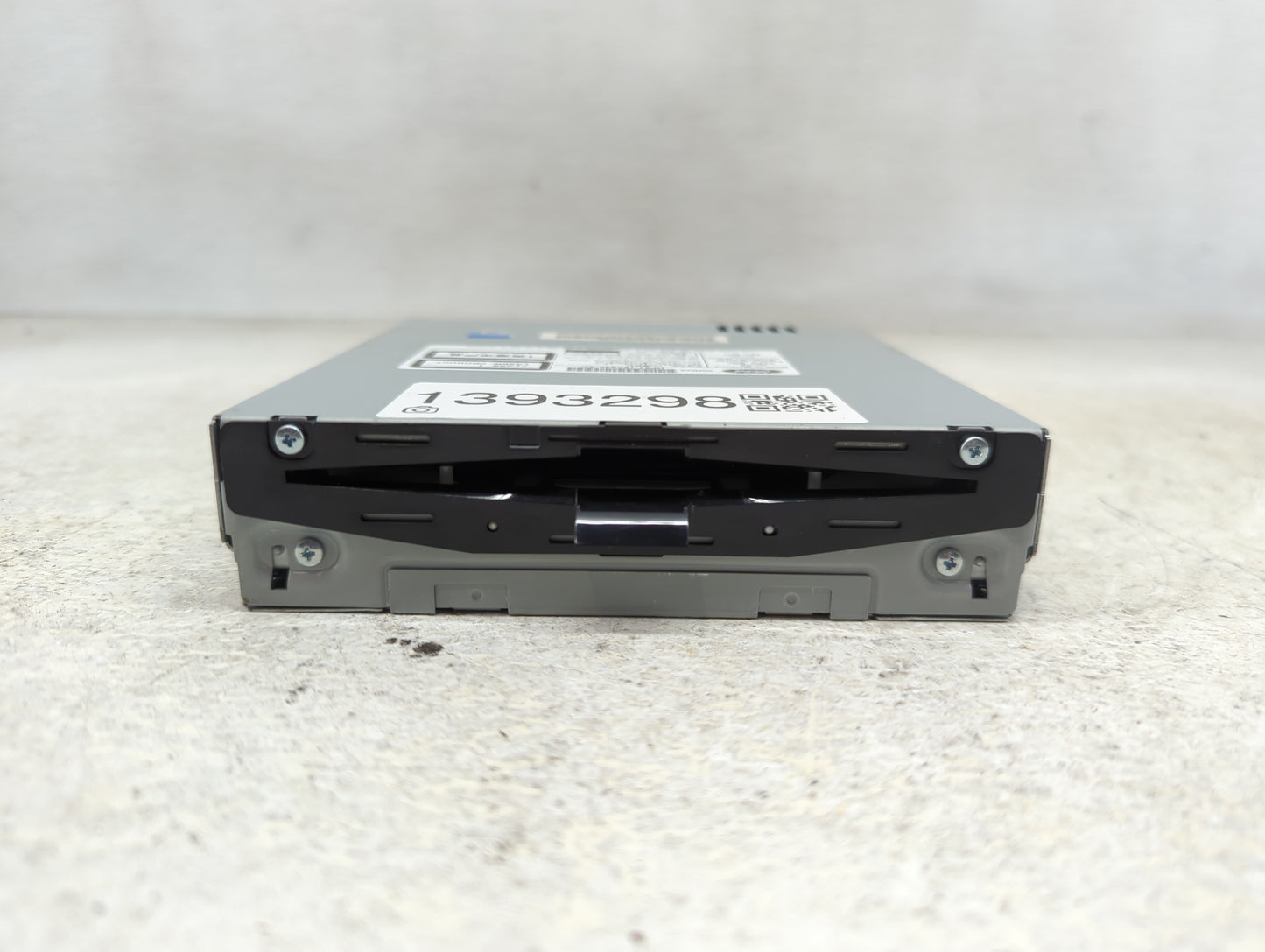 2017 Lincoln Mkz Radio AM FM Cd Player Receiver Replacement P/N:HP5T-18C830-AC Fits OEM Used Auto Parts - Oemusedautoparts1.