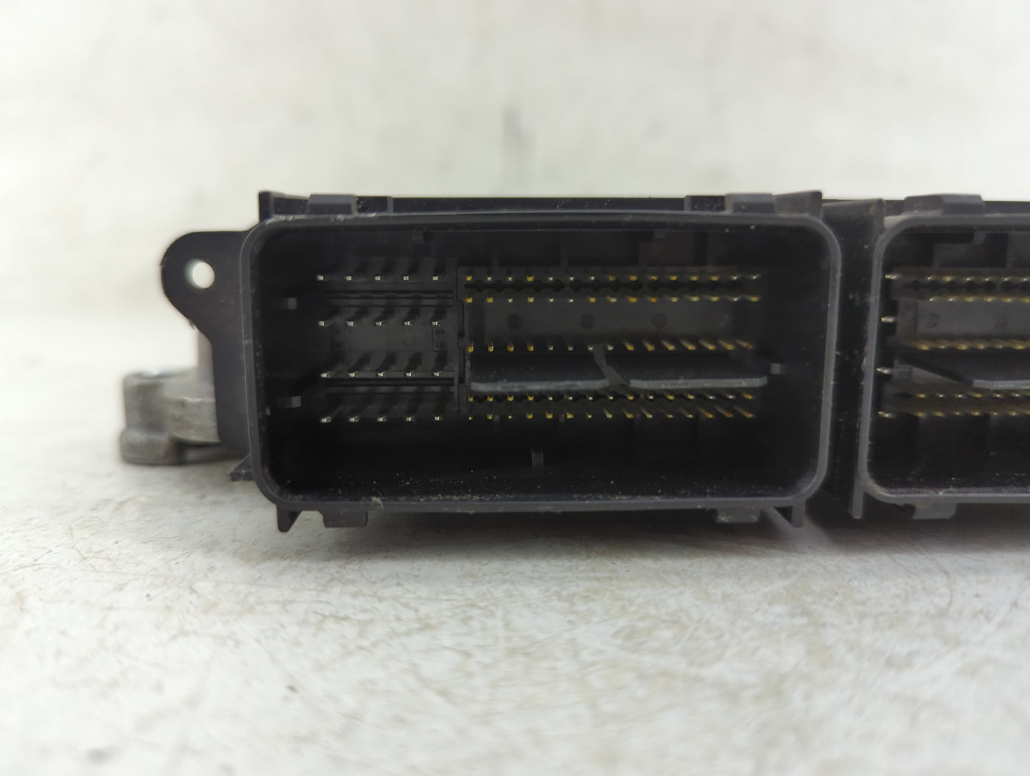 2017-2019 Lincoln Mkz PCM Engine Control Computer ECU ECM PCU OEM P/N:HP5A-12A650-AGB Fits Fits 2017 2018 2019 2020 OEM Used