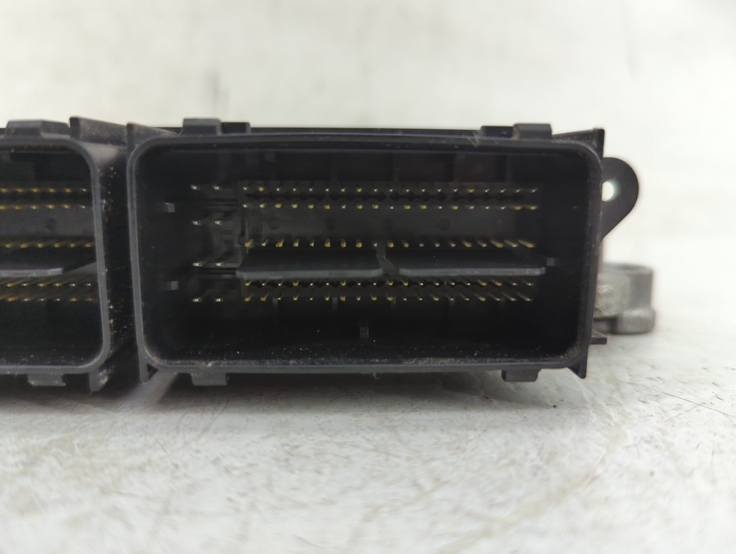 2017-2019 Lincoln Mkz PCM Engine Control Computer ECU ECM PCU OEM P/N:HP5A-12A650-AGB Fits Fits 2017 2018 2019 2020 OEM Used