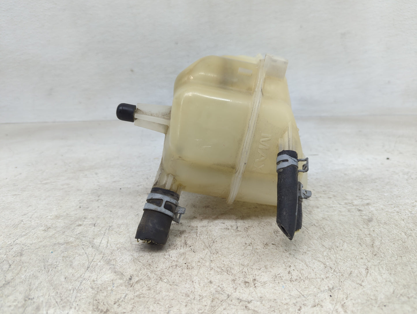 2017-2020 Lincoln Mkz Radiator Coolant Overflow Expansion Tank Bottle - Oemusedautoparts1.com