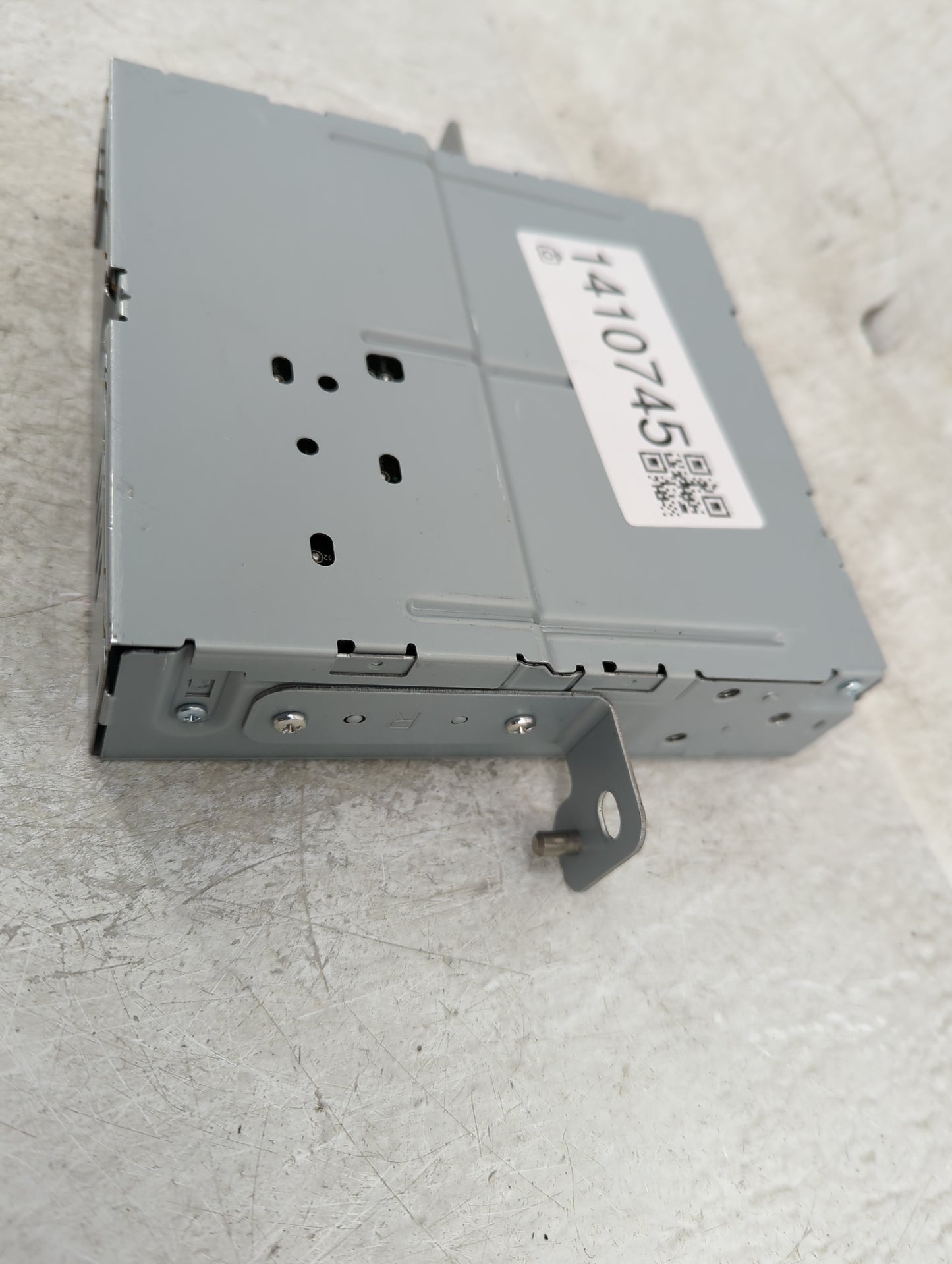 2017-2019 Lincoln Mkz Radio AM FM Cd Player Receiver Replacement P/N:HP5T-18C830-AC Fits Fits 2017 2018 2019 OEM Used Auto P