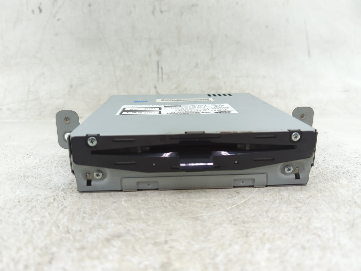 2017 Lincoln Mkz Radio AM FM Cd Player Receiver Replacement P/N:HP5T-18C830-AC Fits OEM Used Auto Parts - Oemusedautoparts1.