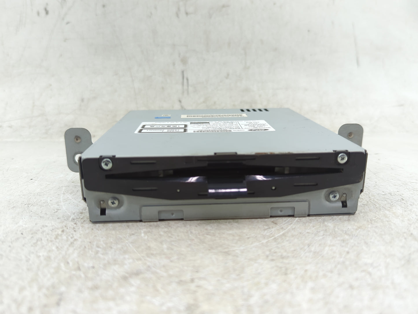 2017 Lincoln Mkz Radio AM FM Cd Player Receiver Replacement P/N:HP5T-18C830-AC Fits OEM Used Auto Parts - Oemusedautoparts1.