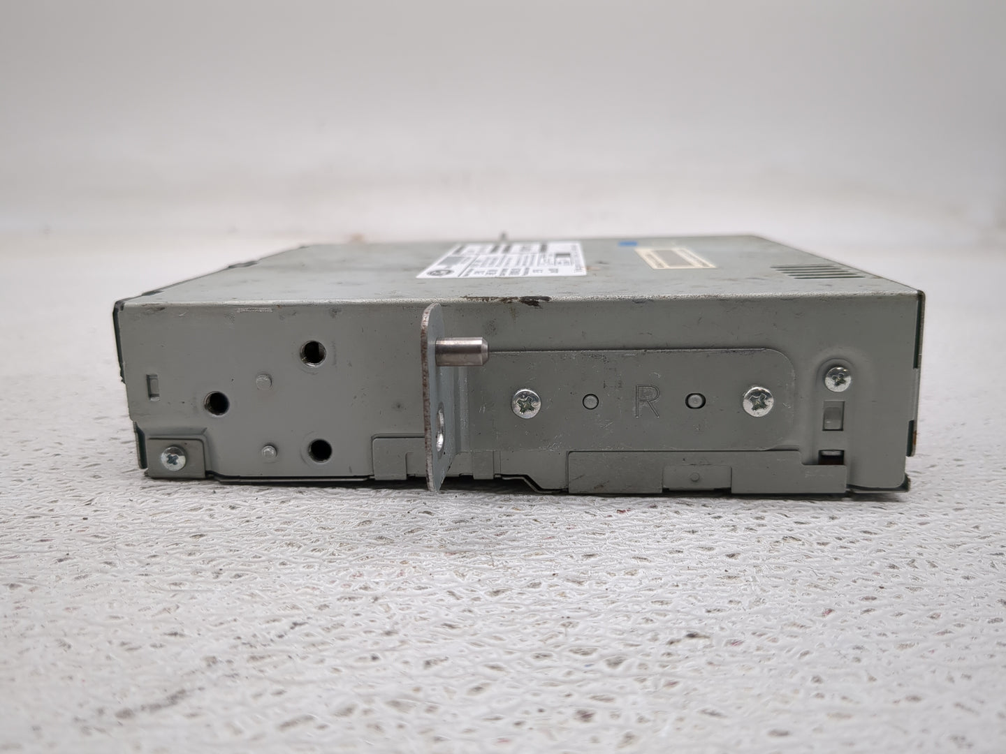 2017 Lincoln Mkz Radio AM FM Cd Player Receiver Replacement P/N:FP5T-18C830-AD Fits OEM Used Auto Parts - Oemusedautoparts1.