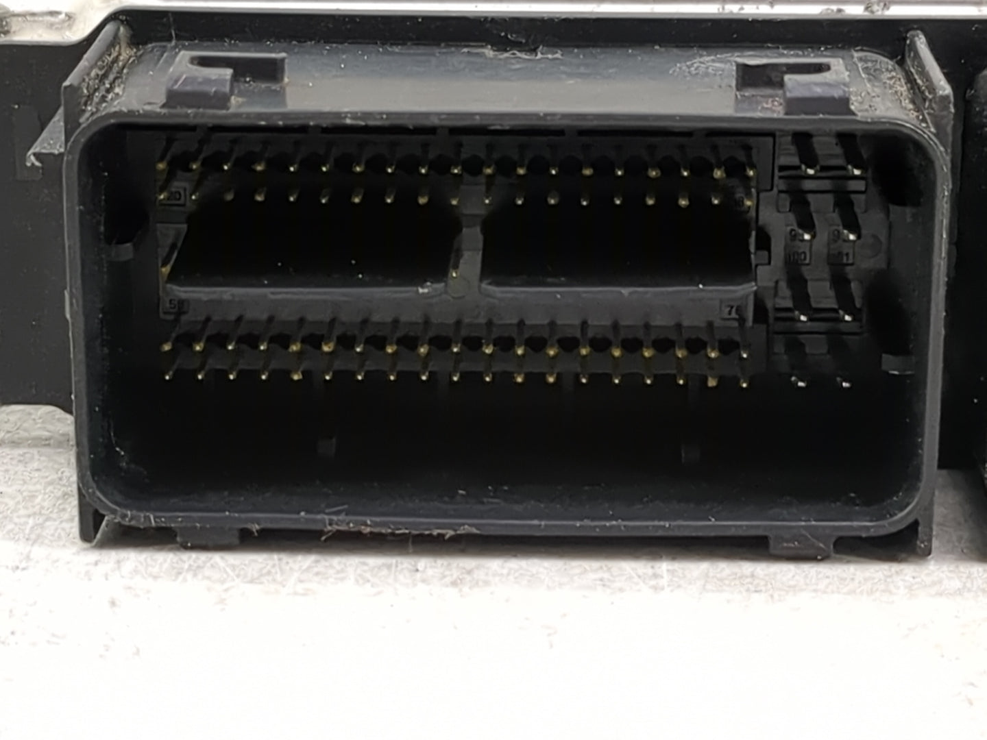 2017-2019 Lincoln Mkz PCM Engine Control Computer ECU ECM PCU OEM P/N:HP5A-12A650-AGB 0 261 S17 582 Fits Fits 2017 2018 2019